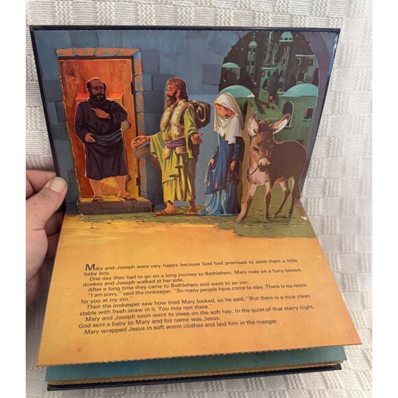 VTG 1969 The Boy Jesus A Purnell Pop-Up Book With Illustrations & Text - Picture 2 of 7